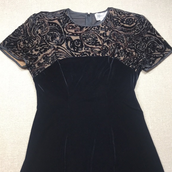 Jeffrey & Dara Evenings by Tom Barra Black Beaded Mini Dress - Picture 1 of 10